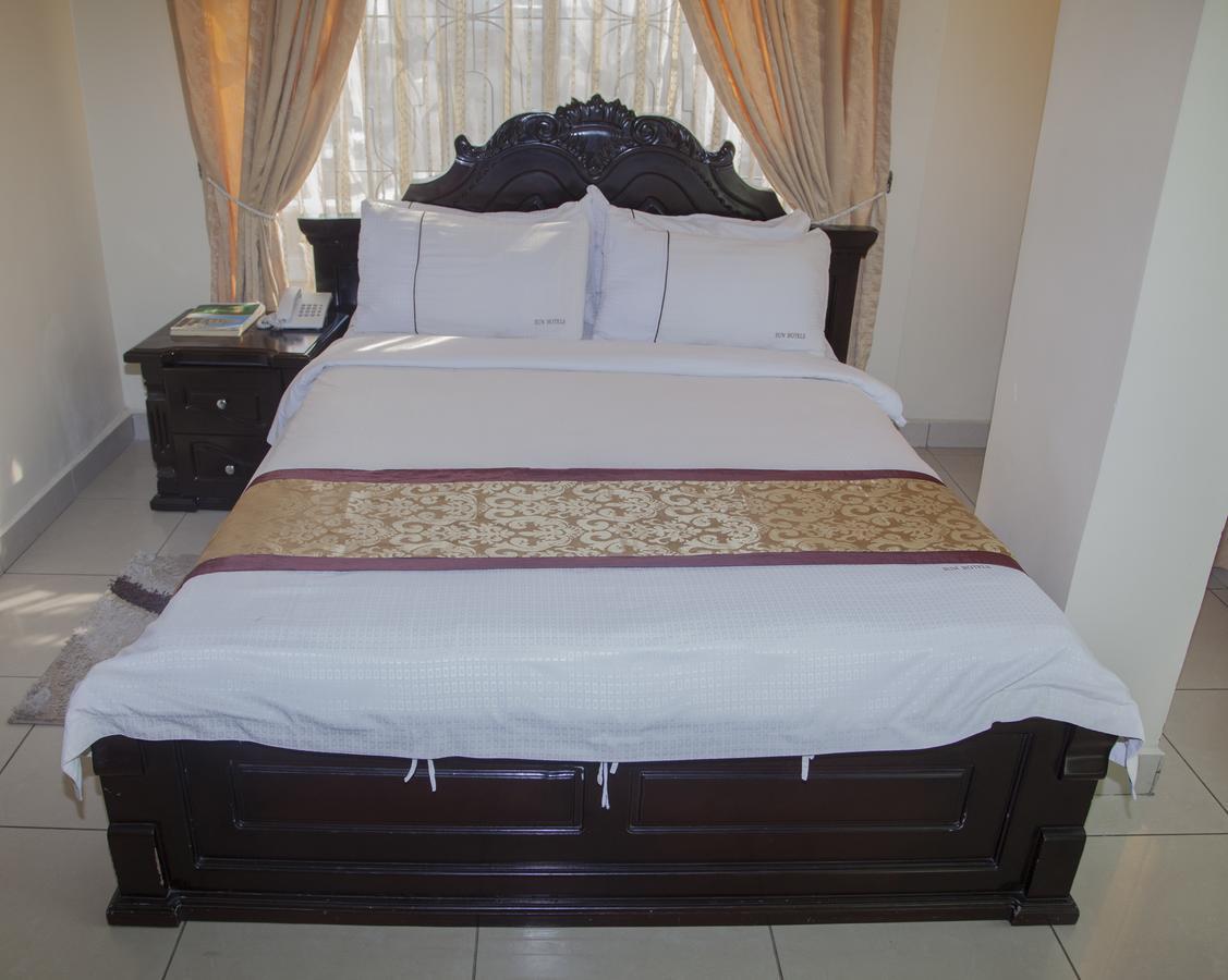 Rising Sun Hotel Dar es Salaam Exteriör bild